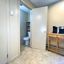 537 Boswell Ave in Norwich, CT - Building Photo - Building Photo