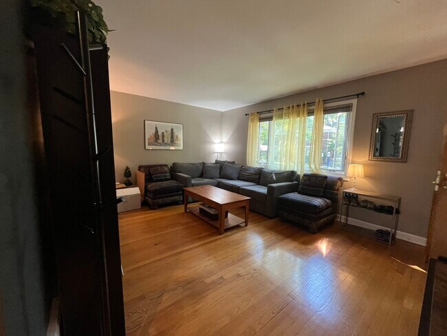 421 Edgewood Pl in River Forest, IL - Building Photo - Building Photo