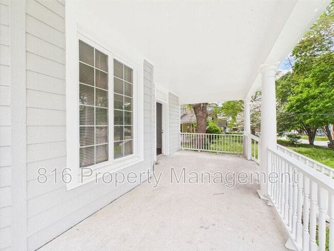 633 S Fuller Ave in Independence, MO - Building Photo - Building Photo