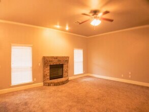 4321 NW 163rd St in Edmond, OK - Building Photo - Building Photo