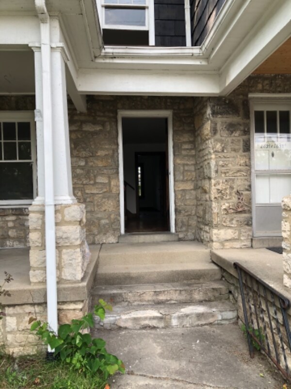 1836 W 5th Ave in Columbus, OH - Building Photo - Building Photo