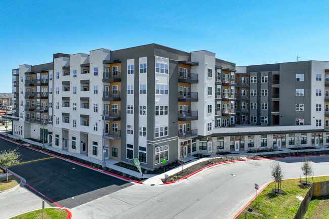 Park South in Austin, TX - Foto de edificio - Building Photo