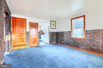 7839 Birmingham Ave in Parkville, MD - Building Photo - Building Photo