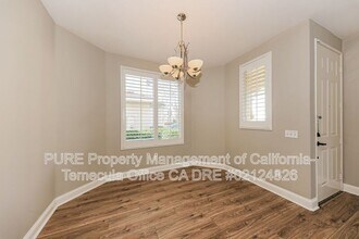 29945 Compania Dr in Temecula, CA - Building Photo - Building Photo