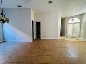 8413 St Marino Blvd in Orlando, FL - Building Photo - Building Photo