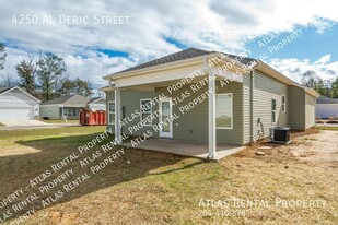 4250 Alderic St in Tuscaloosa, AL - Building Photo - Building Photo