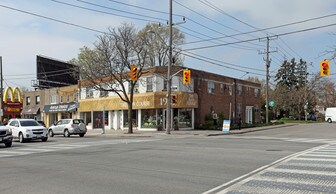 1910 Avenue Rd in Toronto, ON - Building Photo