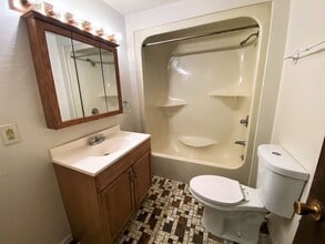 834 Highview St in Pittsburgh, PA - Building Photo - Building Photo