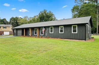 3251 Plains Way in Marietta, GA - Building Photo - Building Photo