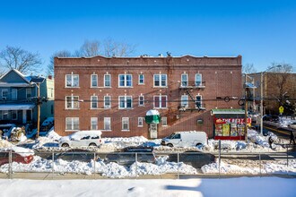 61-61.5 Martin Luther King Dr in Jersey City, NJ - Building Photo - Building Photo