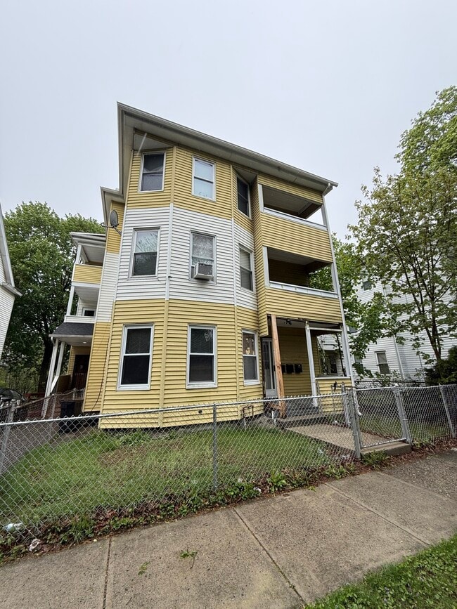 1 Abbott Pl