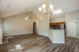 5136 Haybridge Rd in Charlotte, NC - Building Photo - Building Photo