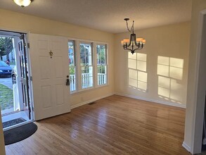 2312 Fields of Broadlands Dr in Raleigh, NC - Foto de edificio - Building Photo