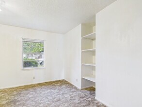 311 W Nimitz St in Fredericksburg, TX - Building Photo - Building Photo