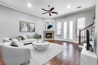 4323 Dickason Ave in Dallas, TX - Building Photo - Building Photo