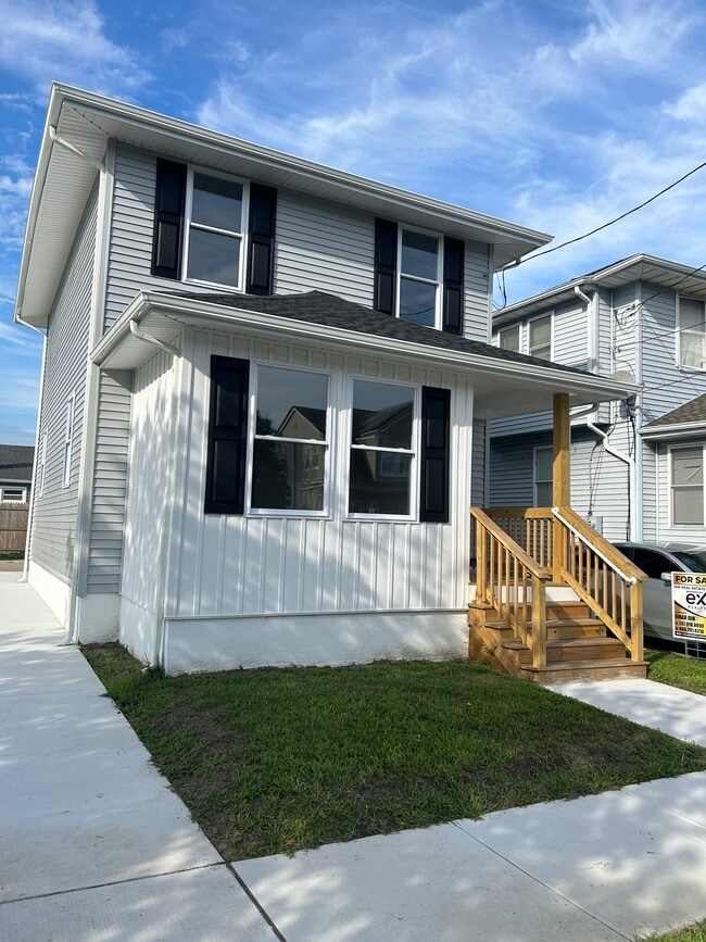 property at 1405 N Ohio Ave