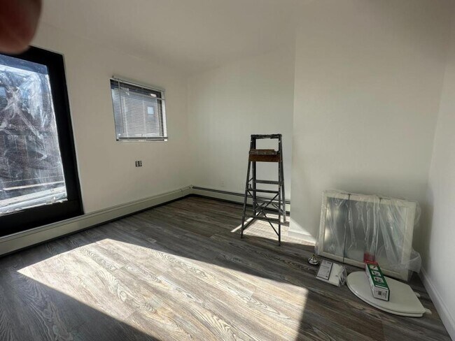 440 W 238th St in Riverdale, NY - Building Photo - Building Photo