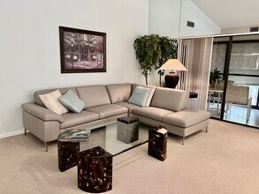 10678 Ocean Palm Way in Boynton Beach, FL - Building Photo - Building Photo