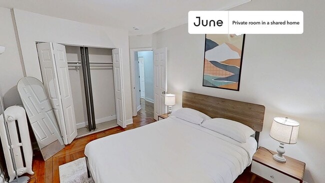 Private bedroom in 4 bed/1 bath Home in Boston, MA - Building Photo - Building Photo