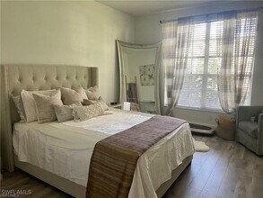56 Silver Oaks Cir in Naples, FL - Building Photo - Building Photo