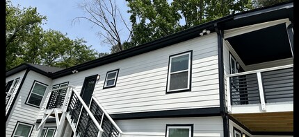 1100 Holly St NW-Unit -C in Atlanta, GA - Building Photo - Building Photo