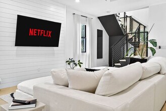 1200 E Jean St in Tampa, FL - Foto de edificio - Building Photo