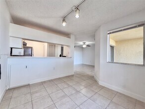 13204 Glenmoor Dr in West Palm Beach, FL - Building Photo - Building Photo