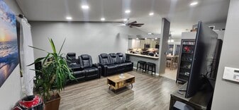 539 Thorndale Dr in Elgin, IL - Building Photo