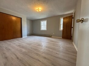 3 Rosita Rd in Worcester, MA - Building Photo - Building Photo