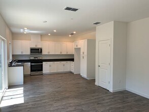 873 Bertino Pl in Chico, CA - Building Photo - Building Photo