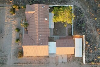 7653 Phelan Rd in Phelan, CA - Building Photo - Building Photo