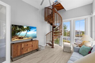 319 Compass Point Dr in Bradenton, FL - Building Photo - Building Photo