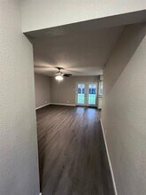 5908 Richard Dr in Watauga, TX - Foto de edificio - Building Photo