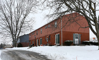 361 Mathews Rd in Youngstown, OH - Building Photo - Building Photo