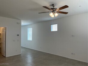 9693 Biedler Ct in Las Vegas, NV - Building Photo - Building Photo