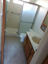 882 Olive St in Arroyo Grande, CA - Building Photo - Building Photo