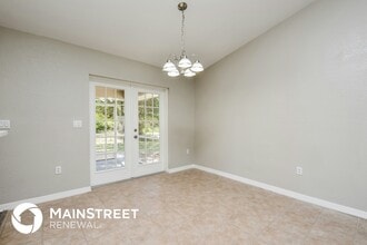 2810 Beloit Terrace in North Port, FL - Building Photo - Building Photo