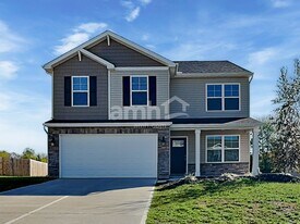 912 Nelson Pl in Trenton, OH - Building Photo