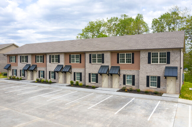 Attaway Village in Clarksville, TN - Building Photo - Building Photo