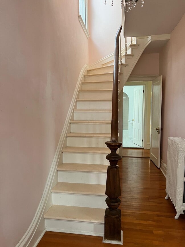 51 S Clinton St, Unit Fl 2 in Poughkeepsie, NY - Building Photo - Building Photo