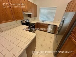 2253 Clapton Way in Folsom, CA - Building Photo - Building Photo