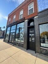 601 Green Bay Rd in Wilmette, IL - Building Photo