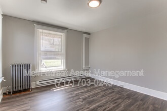 2108 Walnut St in Harrisburg, PA - Building Photo - Building Photo