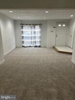 5141 King Charles Way in Bethesda, MD - Building Photo