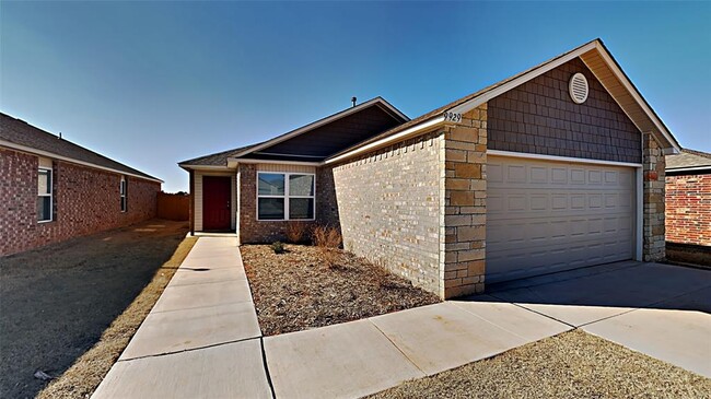 9929 Rattlesnake Ln in Oklahoma City, OK - Building Photo - Building Photo