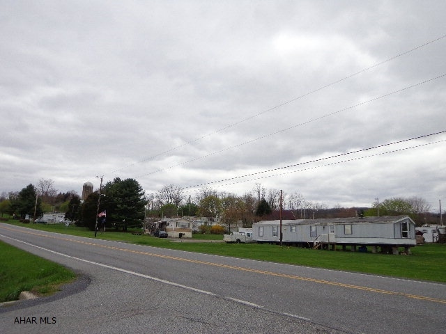 Brookwood Countryside Mobile Home Park in Bedford, PA - Building Photo