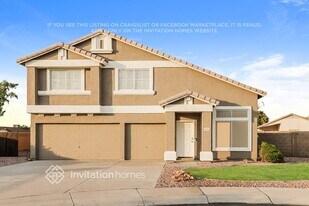 10901 Hayward Ave in Glendale, AZ - Building Photo