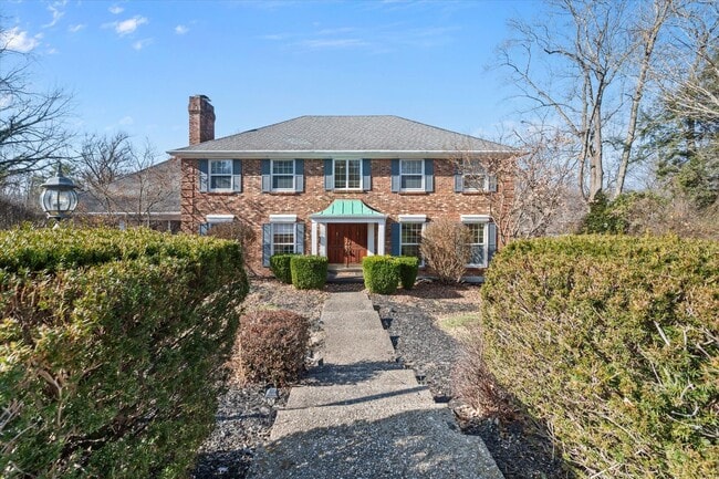 property at 7008 Foxcroft Pl