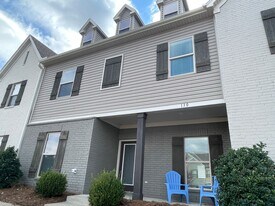 130 Robbins Cir in Oxford, MS - Building Photo