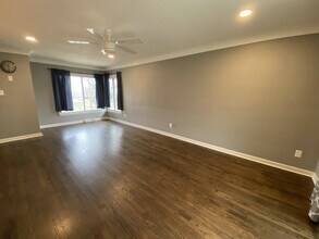 2512 Boston Ave in Des Moines, IA - Building Photo - Building Photo